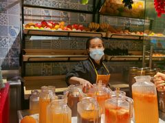 -领鲜活海鲜榴莲自助火锅(东门店)