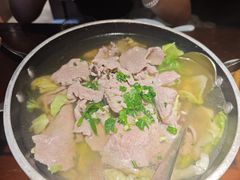 -全牛匠·乐山跷脚牛肉(西单华威约饭街店)