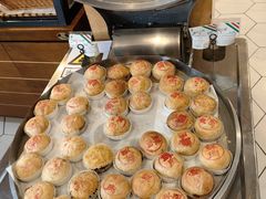 -光明牛奶棚(南泉店)