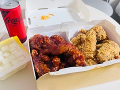 -BHC炸鸡(明洞总店)