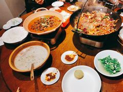 -富正毅三下锅·湘西韵味(天门山索道店)