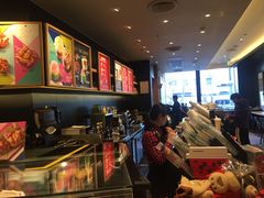-星巴克臻选(华堂·新辰汇店)