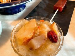 银耳雪梨羹-小吊梨汤·北京菜·烤鸭(双井乐成中心店)