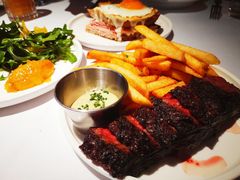经典牛排配特色薯条-壳里西餐厅Coquille Seafood Bistro(蒙自路店)