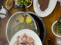 -阿汉名材老鸡汤饭店(金鸡岭店)