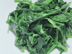 清炒豌豆尖-一坐一忘云南菜(卓悦中心)