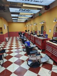 -Devilhands Barbershop男士理容店