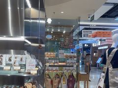 -檗谷·面包·咖啡·轻食(华贸天地店)