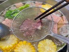 现切吊龙肉-为什么牛潮汕牛肉火锅(中信广场店)