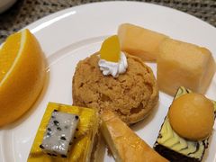 -华强广场酒店-椰香高空自助餐厅