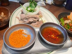 -纳鲁孜·新疆特色餐厅(上海悦荟广场店)