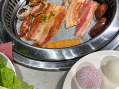 -汉金城海鲜烤肉自助百汇(威海威高广场店)