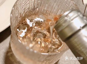 恰到好处的微醺,是美的