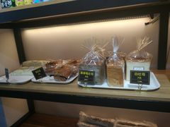 -韩国利尔面包(桂林路店)