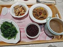 -东方幸福国际母婴月子会所(沙湾公园店)