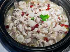 微辣的酸菜鱼片-周渝食惦酸菜鱼(青浦店)