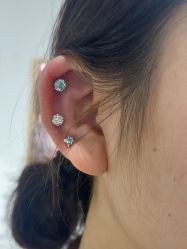 -AI艾耳·专业手工耳洞·穿孔美学馆