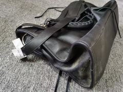 -爱革·洗衣改衣·洗鞋修鞋·洗包修包·奢侈品护理(宝地广场店)