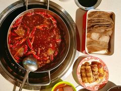 -钢管厂五区小郡肝串串香火锅(人民广场店)
