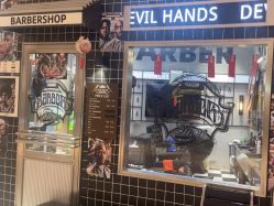 -Devilhands Barbershop男士理容店