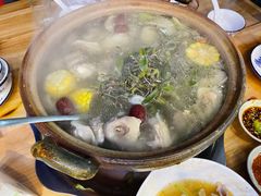 石橄榄炖鸡-洪大厨鸡煲(福田店)