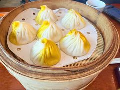 蟹粉鲜肉小笼-寄畅興·百年蟹黄面·万国建筑群(外滩27号店)