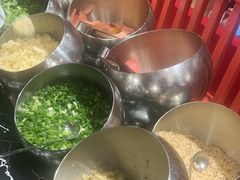 -何师傅美蛙鱼头(汉街店)