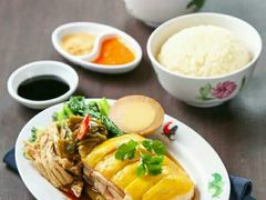 -阿三鱼头泡饼·家常菜