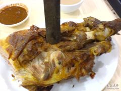 2斤羊腿-维吾尔餐厅(宜山路店)