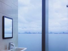 -成都华尔道夫酒店游泳池