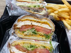 鸡肉芝士三明治-The Habit Burger Grill 哈比特汉堡(爱琴海店)