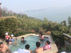 -天目湖涵田半山温泉水乐园