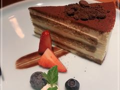 -Golden Lily河内巴黎法越料理餐厅(建国西路店)