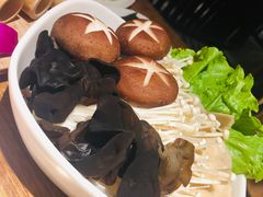 -巴奴毛肚火锅(九洲店)