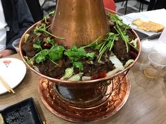 红汤羊蝎子铜锅-宝记烧烤·碳锅羊肉·羊蝎子火锅·夜食社(文体路创始店)