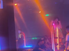 -W·CLUB(马驹桥店)