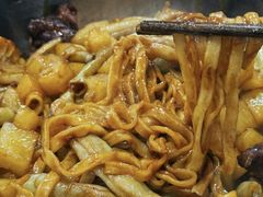 -内蒙焖面大盆骨餐馆(山大路店)
