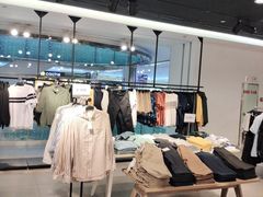 -H&M(鹏欣水游城店)