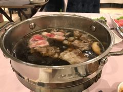 -鼎鼎香·港式火锅(北京SKP店)