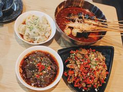 红汤串串-嗜辣吃客