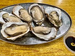 -蚝哥花姐湛江烤生蚝(美丽湾市场店)