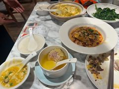 -渝信川菜 · 川味家常菜(财富购物中心店)