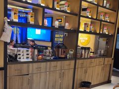 -严三毛口味虾·小严同学的店(曙光路直营店)