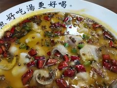-雪湖煜辰鱼头老店(雪野湖店)