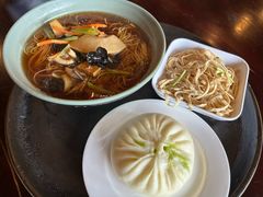 -重元寺香积厨素斋馆