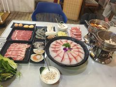 -丽江庭院·云南野生菌·海鲜火锅(鼓楼四合院店)