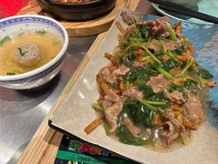 潮界湿炒牛河-潮界(虹桥新天地店)