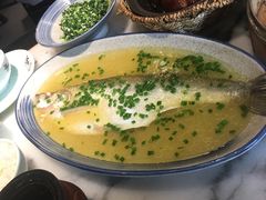 鸡汁太湖白鱼-京城小江南·北京烤鸭·江南土菜·白鱼(中关村店)
