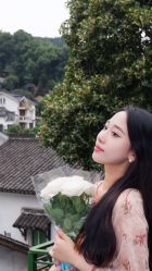 -UGIRL有个美甲