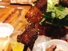 红柳条羊肉串-霄汉羊排(万松园一店)